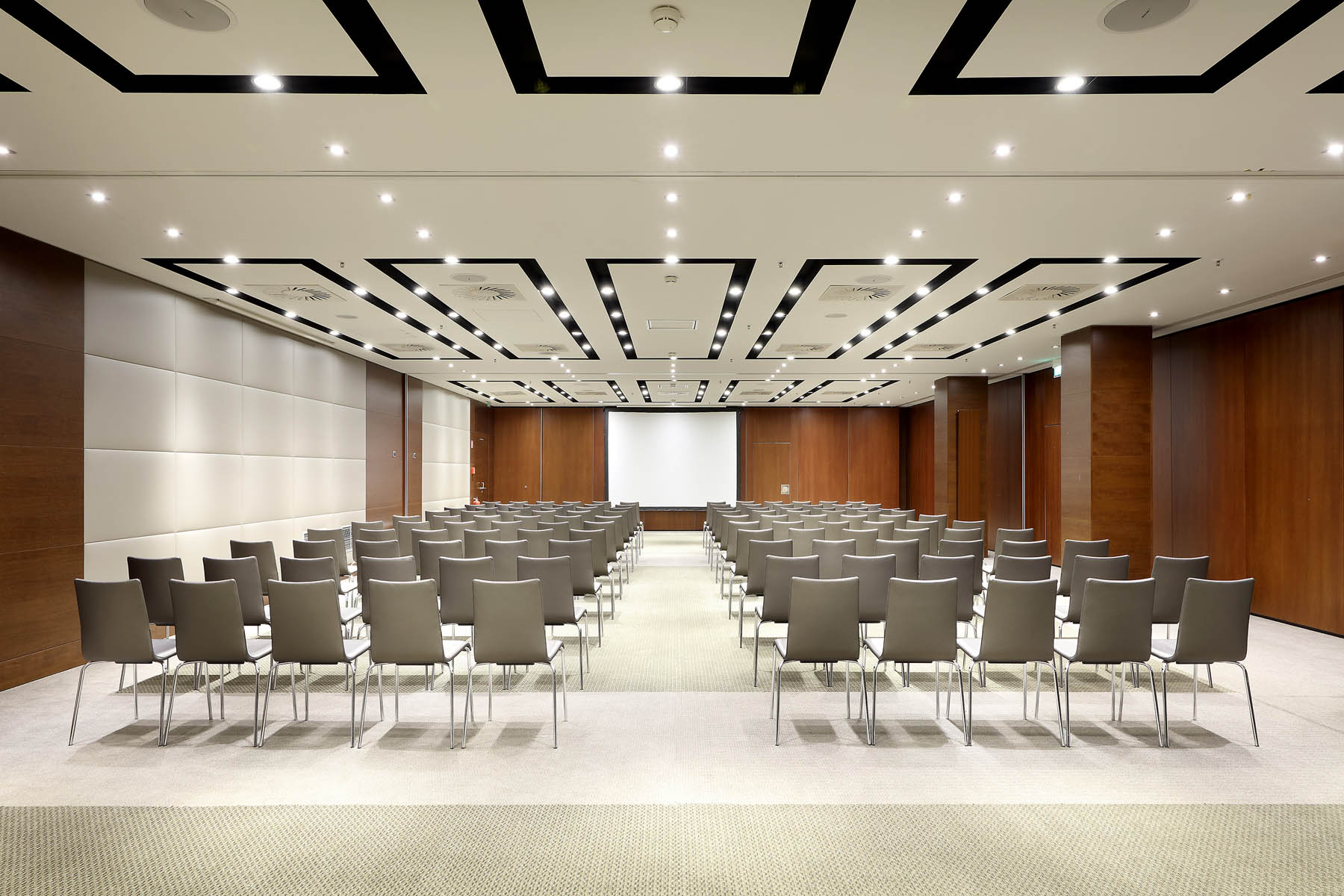 Conference room at the Eurostars Berlin Hotel